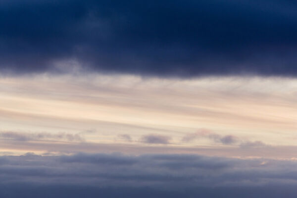 "14.01.2009 3.53 PM", 31 x 46 cm, C-print, silisec, ed. 6 "14.01.2009 3.53 PM", 31 x 46 cm, C-print, silisec, ed. 6