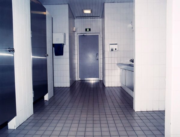 "18.1 1999, Pasila railway station, public toilets, male, cause of death: Heroin overdose", 2002, 80 x 100cm, c-print, diasec, ed. 6 "18.1 1999, Pasila railway station, public toilets, male, cause of death: Heroin overdose", 2002, 80 x 100cm, c-print, diasec, ed. 6